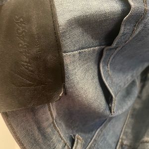 Used Valabasas jeans